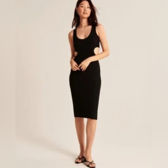 Abercrombie & Fitch Dresses & Skirts - Abercrombie and fitch black elevated knit cutout midi dress